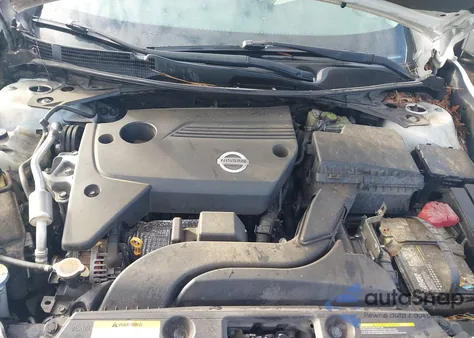 2015 Nissan Altima 2.5 S z USA, uszkodzony, nr VIN 1N4AL3AP1FC454828